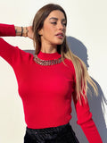 Maglioncino rosso con catena oro