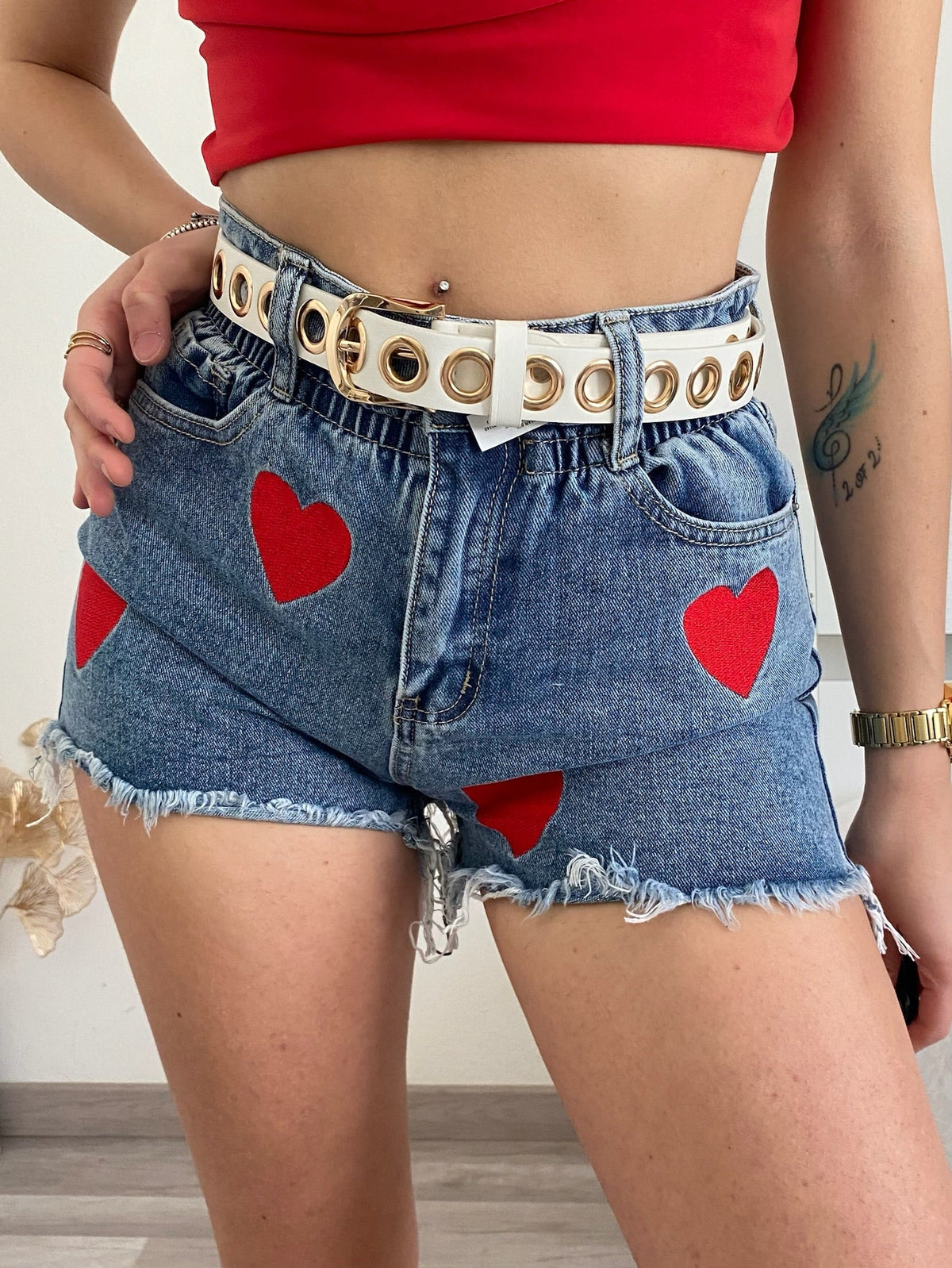 Short a caramella con cuori rossi