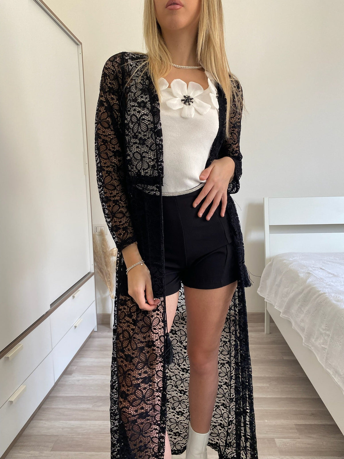 Kimono in pizzo nero