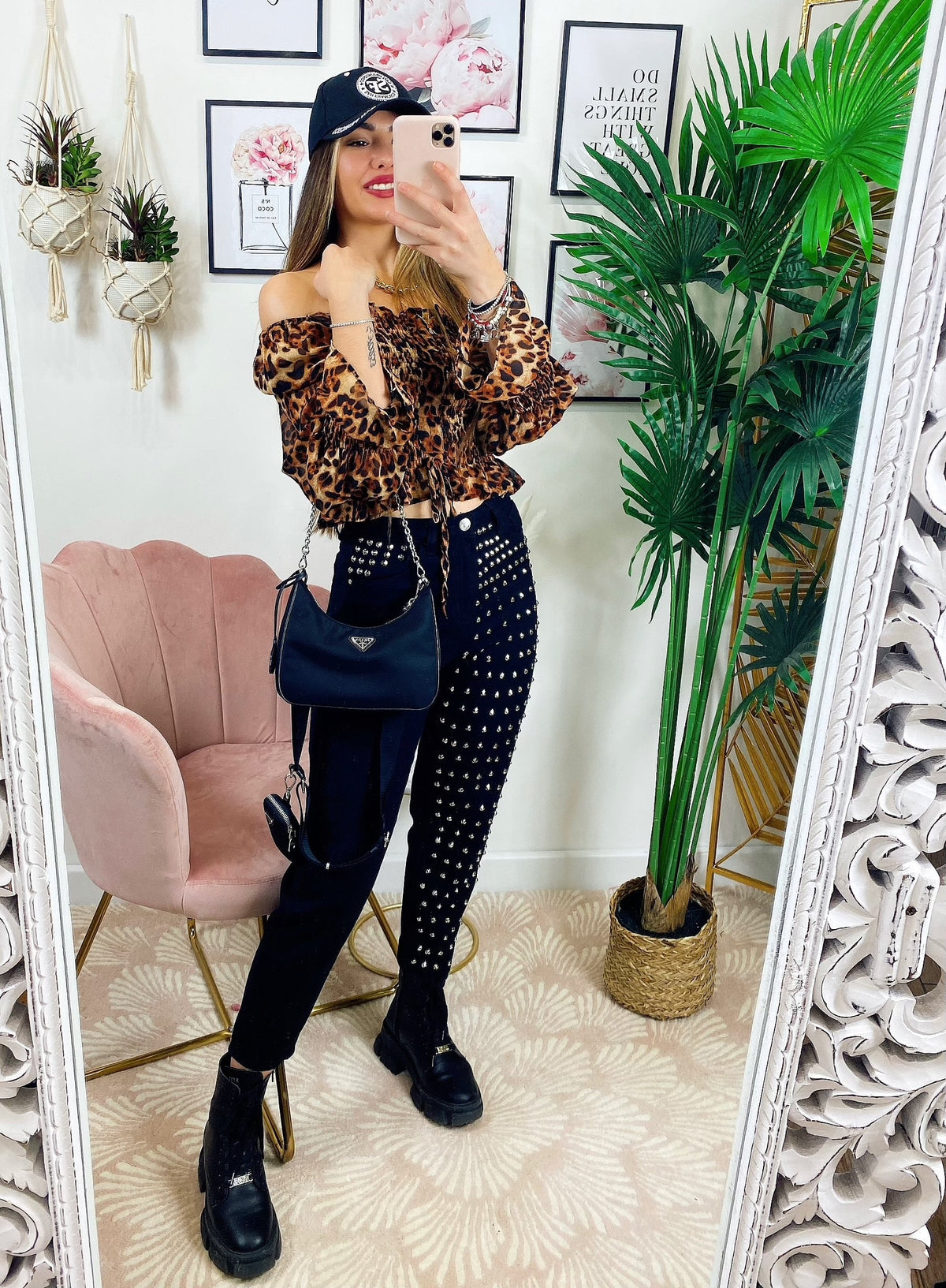 Blusa scollo a barchetta maculata