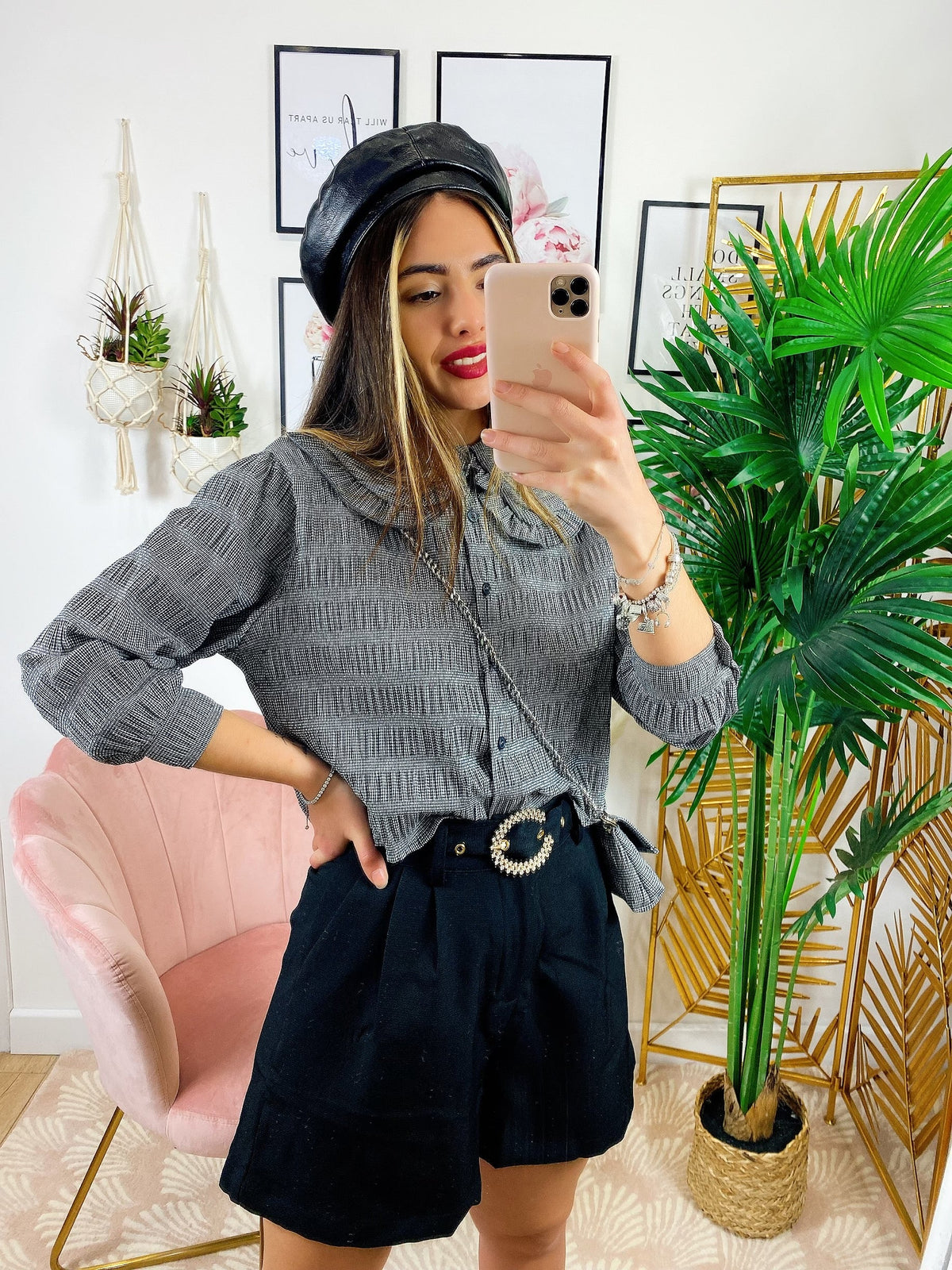 Short con cintura gioiello Nero
