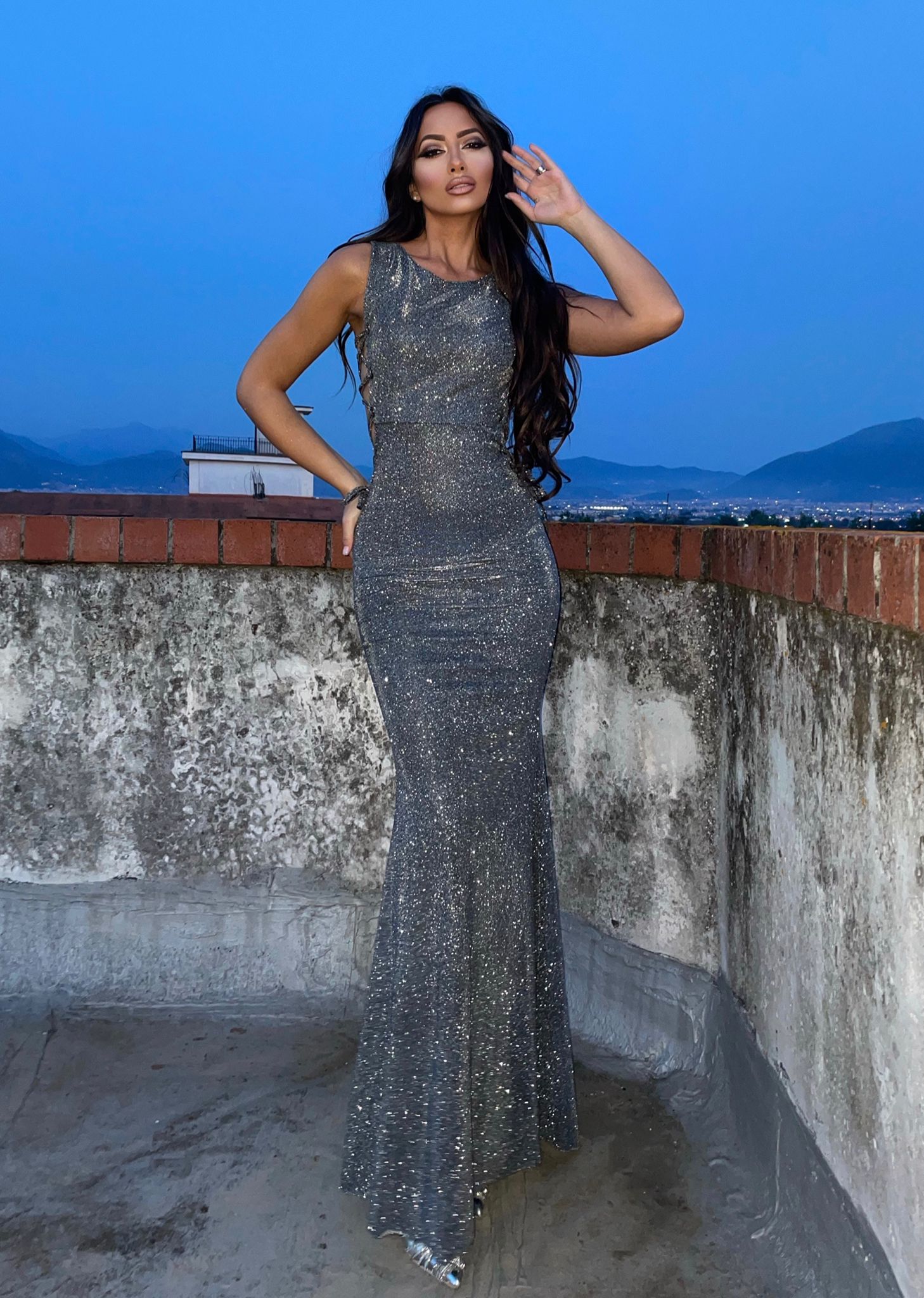 Abito a sirena glitter argento