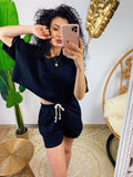 Completo sportivo maglia e short nero