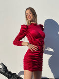 Abito in velluto aderente rosso