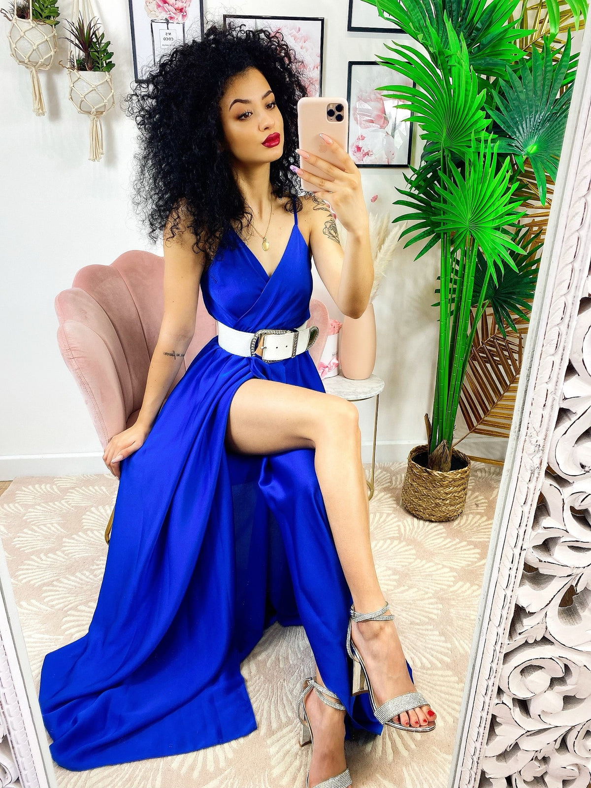 Abito con maxi spacco blu elettrico