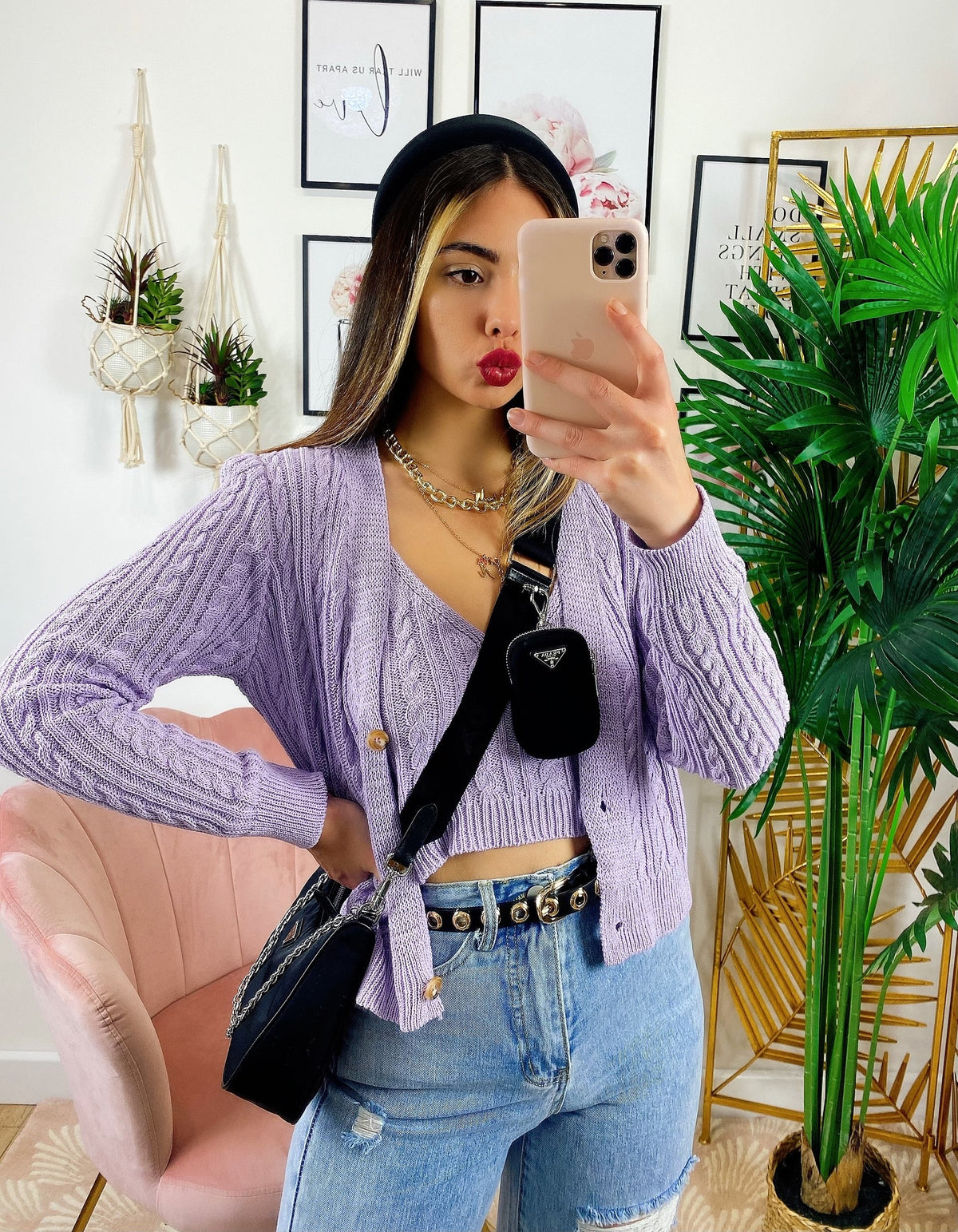 Cardigan primaverile con trecce lilla