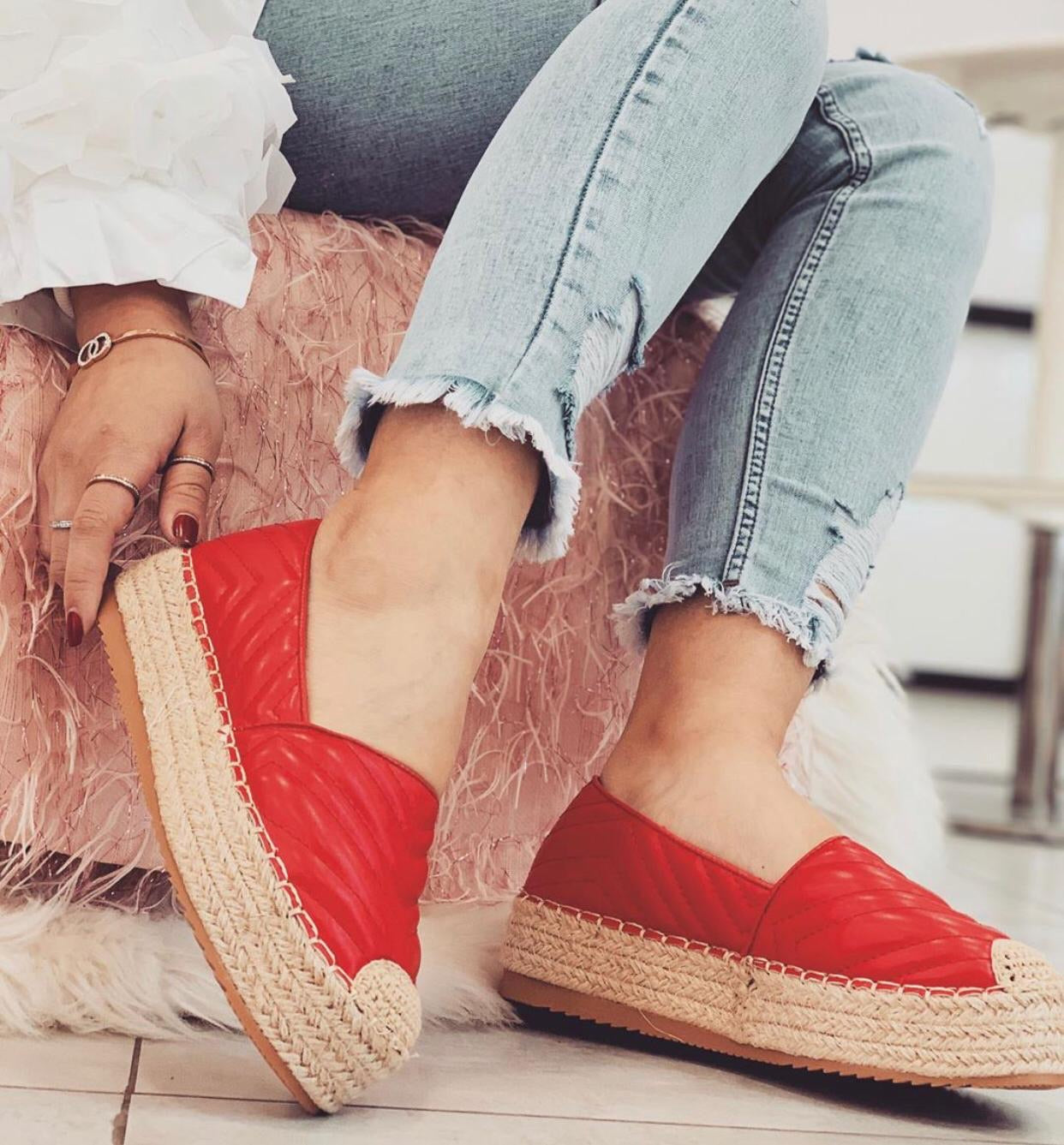Espadrillas in eco-pelle rosse