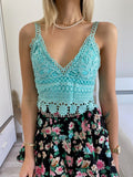 Top in pizzo Verdeacqua con pizzo