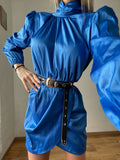 Abito in raso blu elettrico