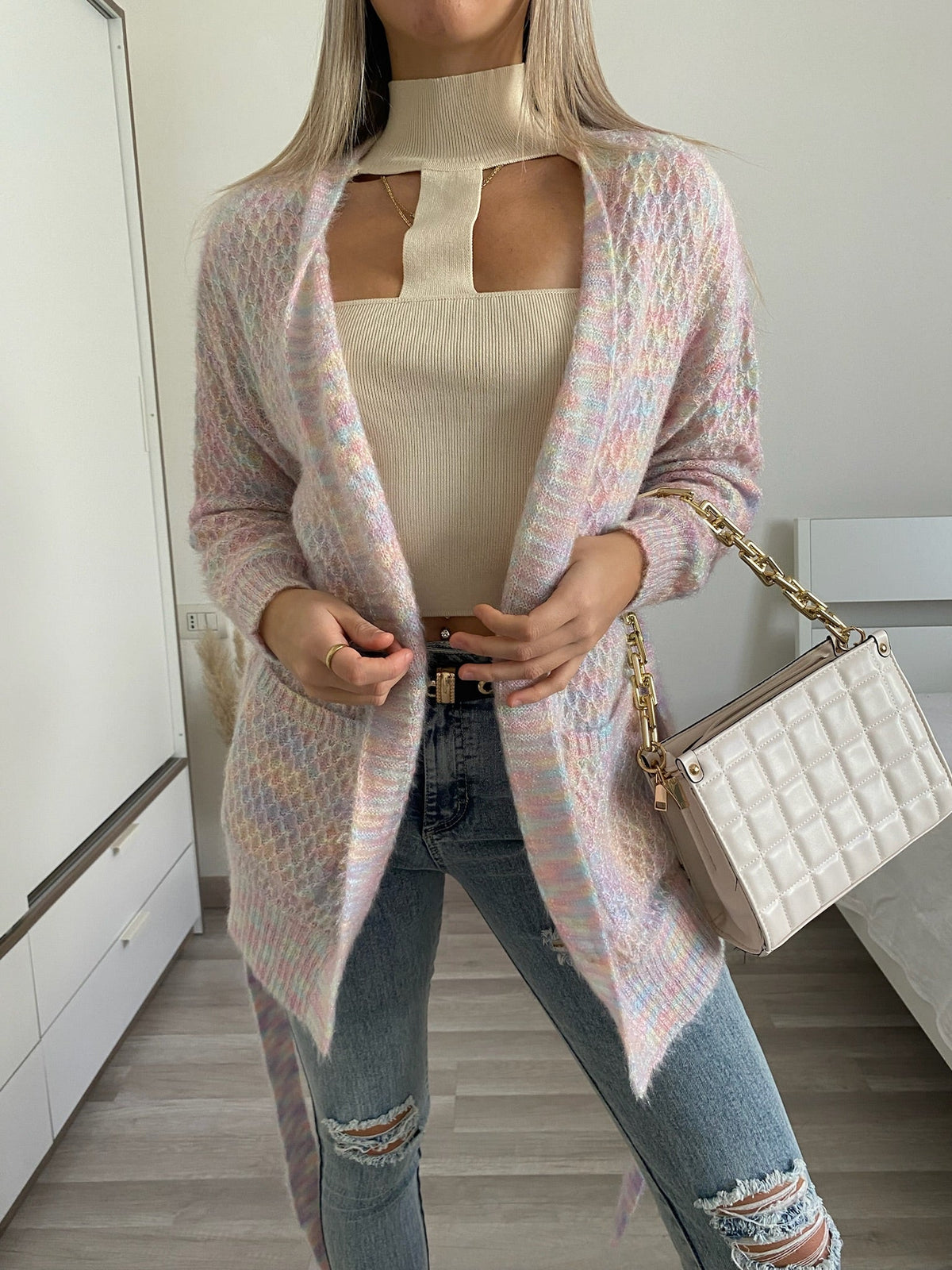 Cardigan morbido con cintura rosa