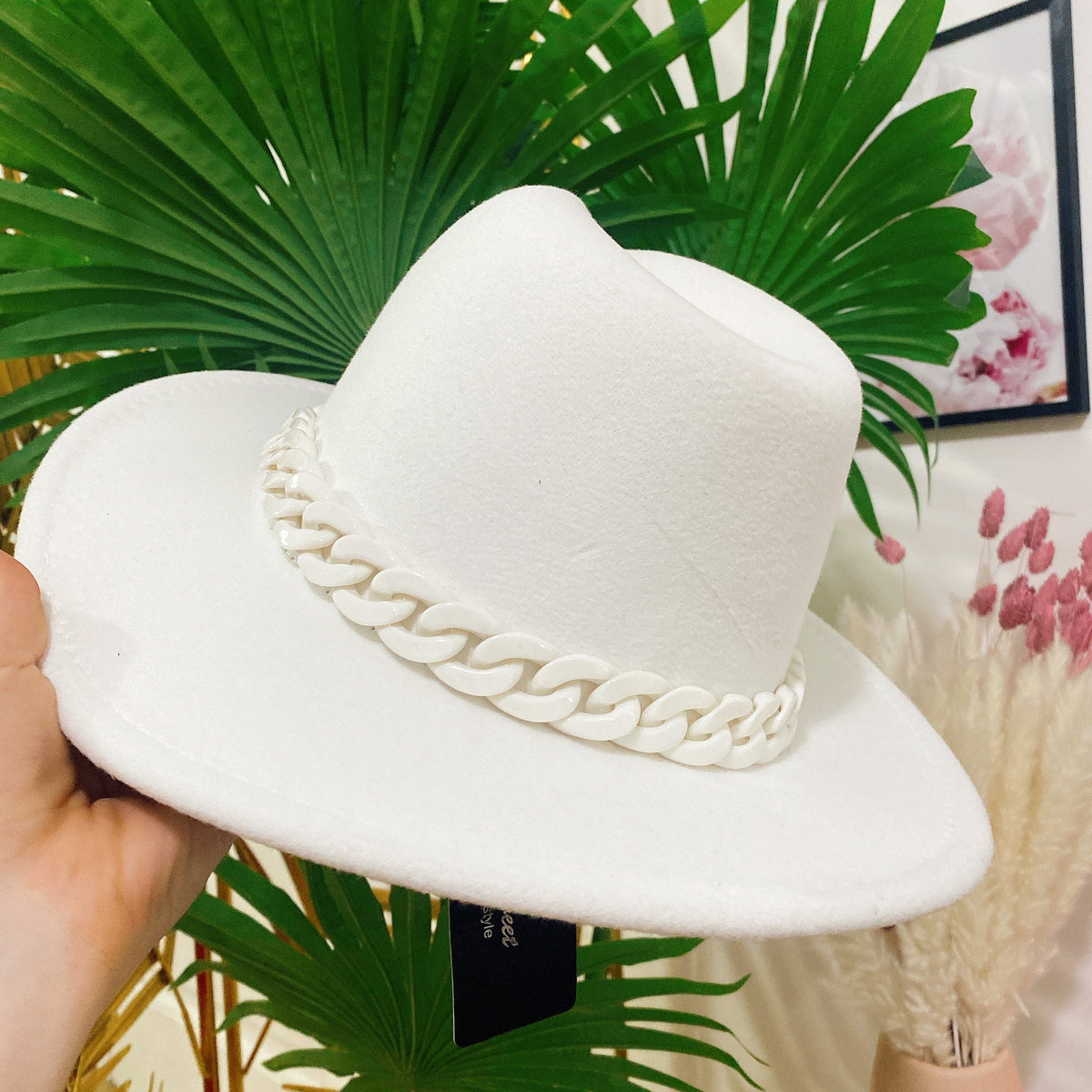 Cappello Bianco catena bianca