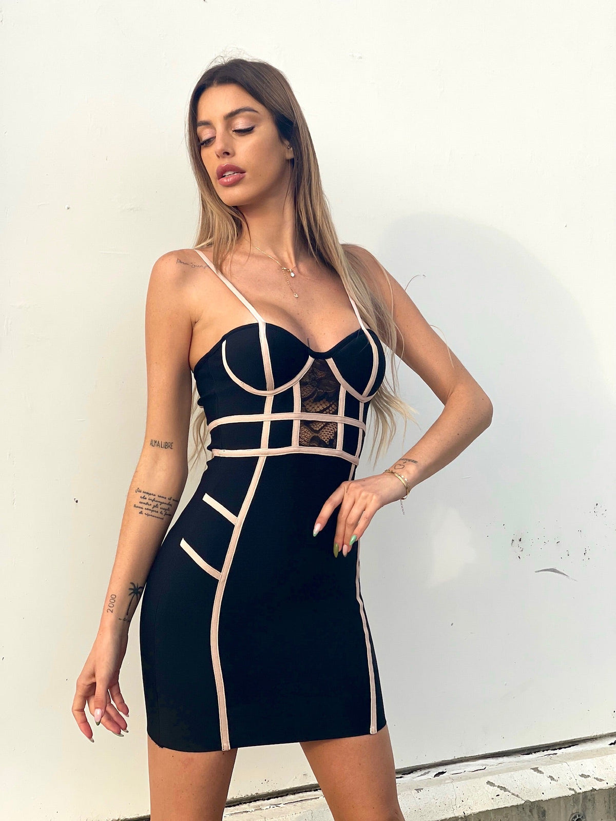 Abito Bustier nero e rosa