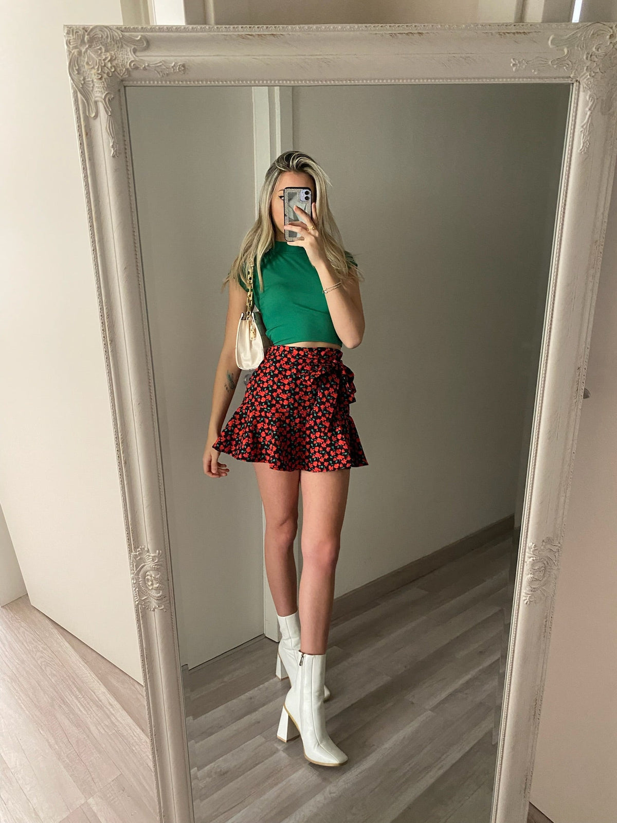 Top incrociato verde