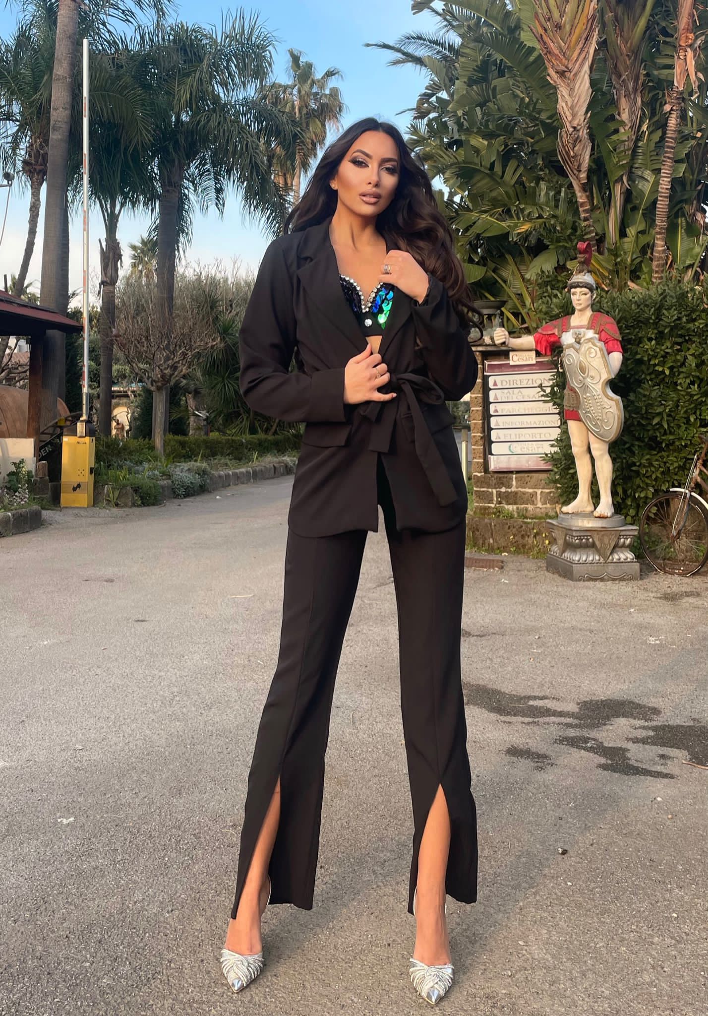 Giacca e pantalone nero