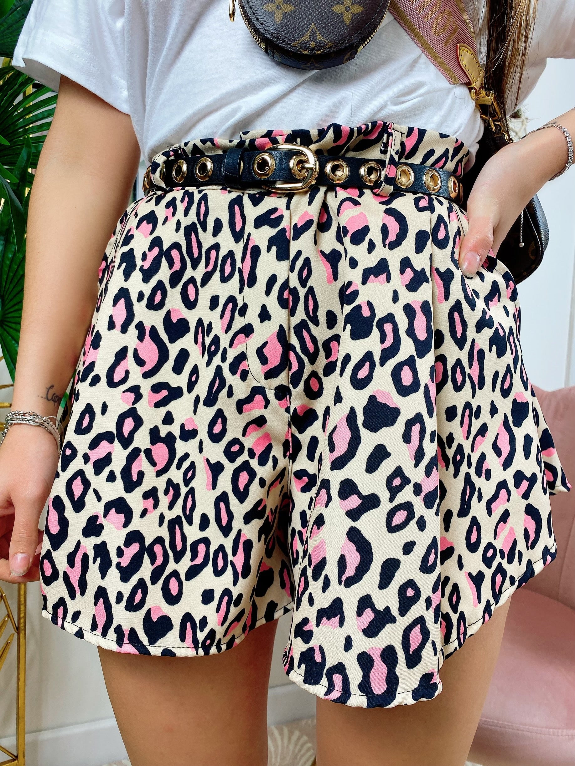 Short maculato beige Dettagli Rosa