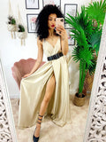 Abito in raso con maxi spacco beige