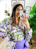Camicia floreale dettagli lilla con borsetta