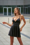 Abito in raso nero corto