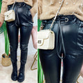 Leggins in eco-pelle con catene nero