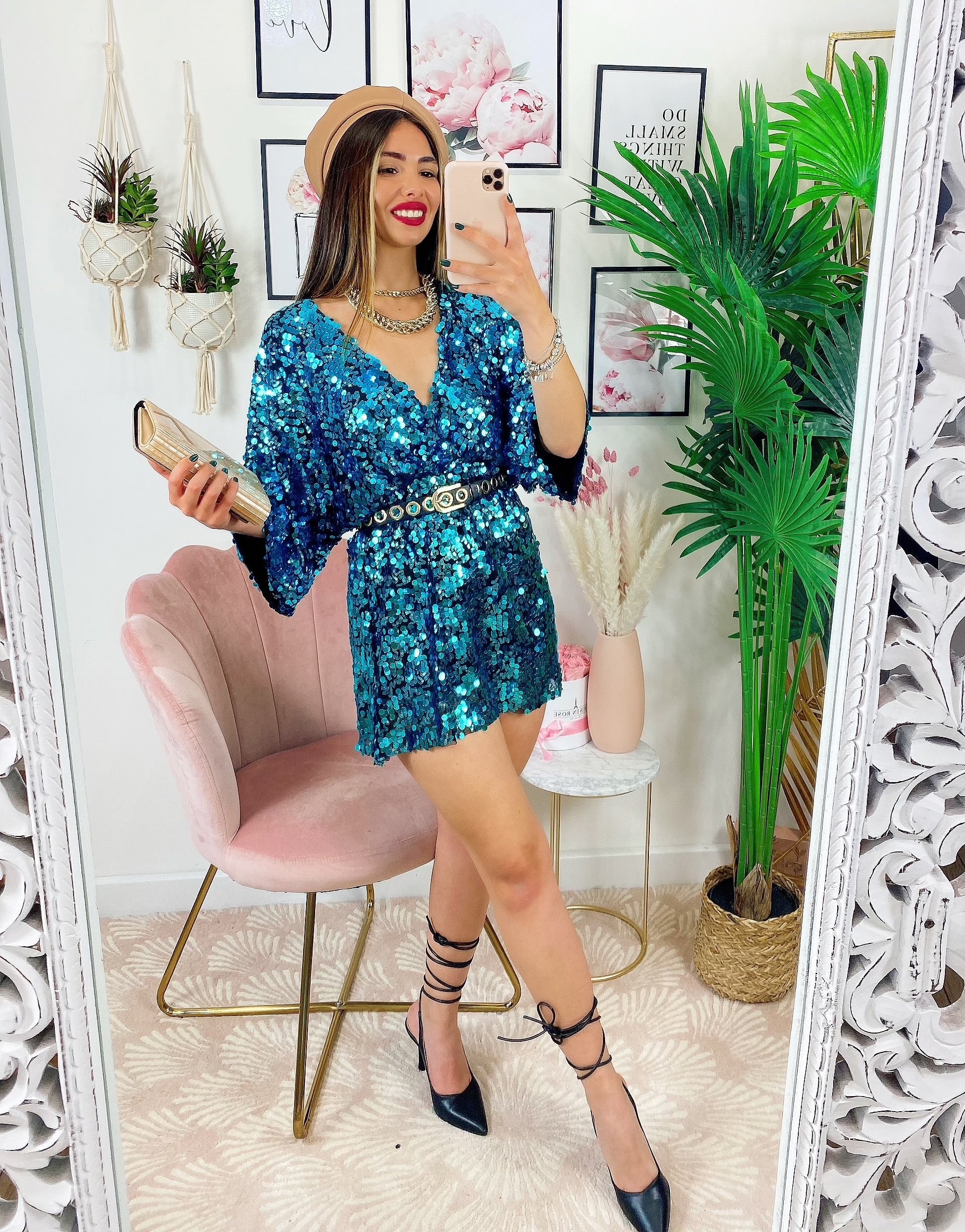 Abito con paillettes azzurro