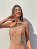 Abito bustier nude con strass