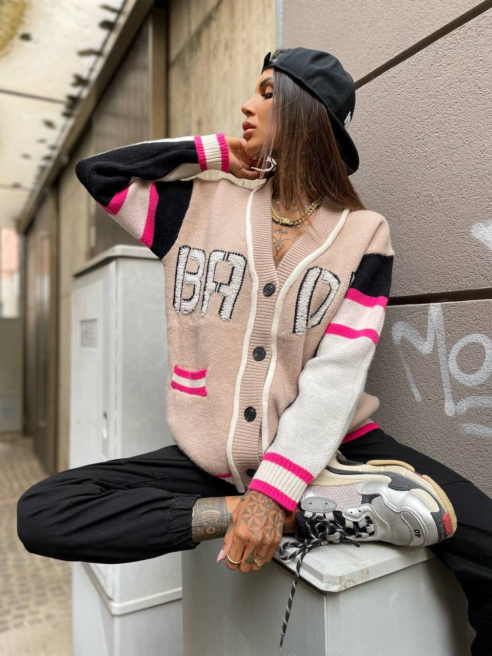 Cardigan influencer beige bianco