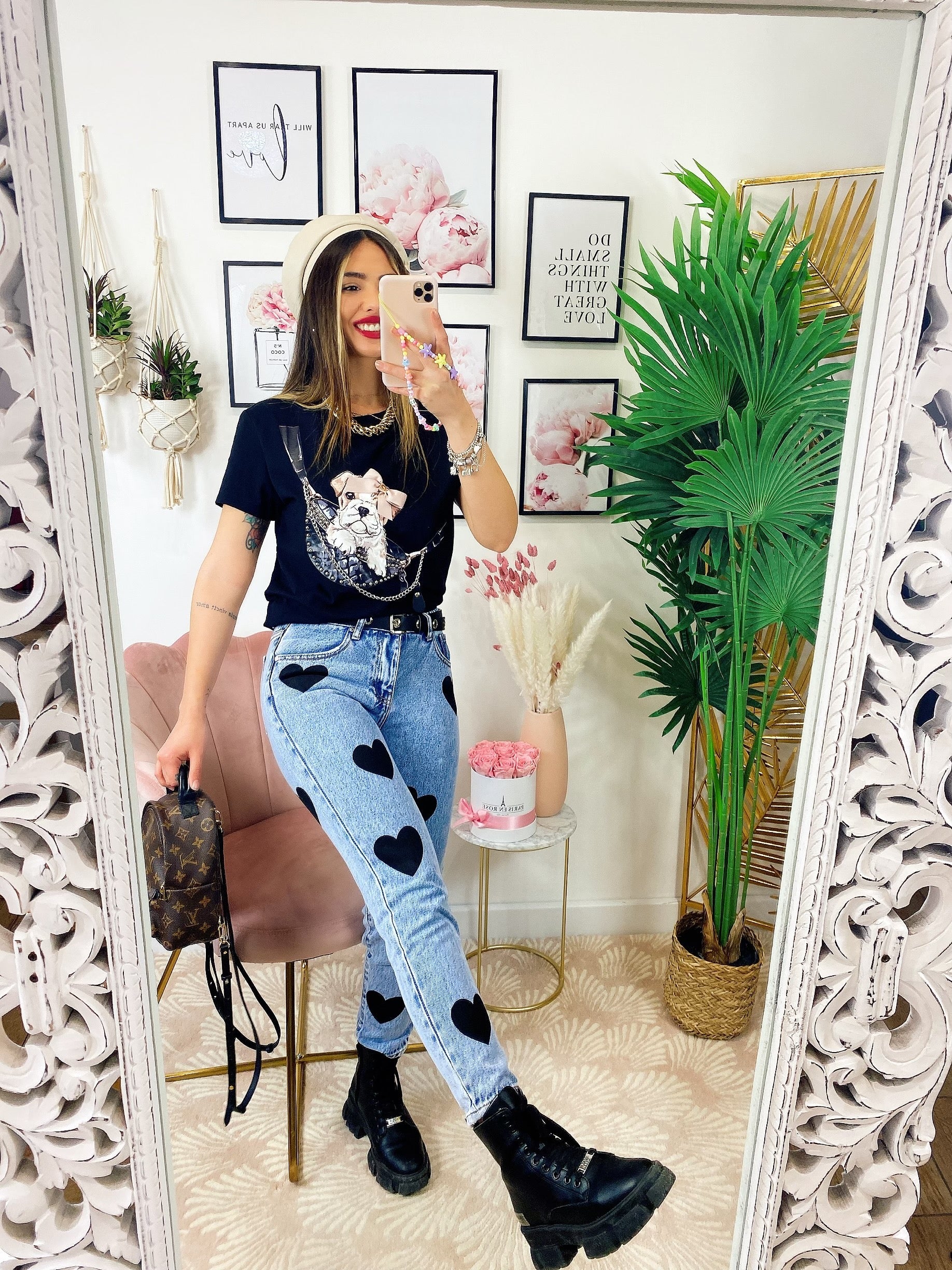 Jeans con cuori grandi
