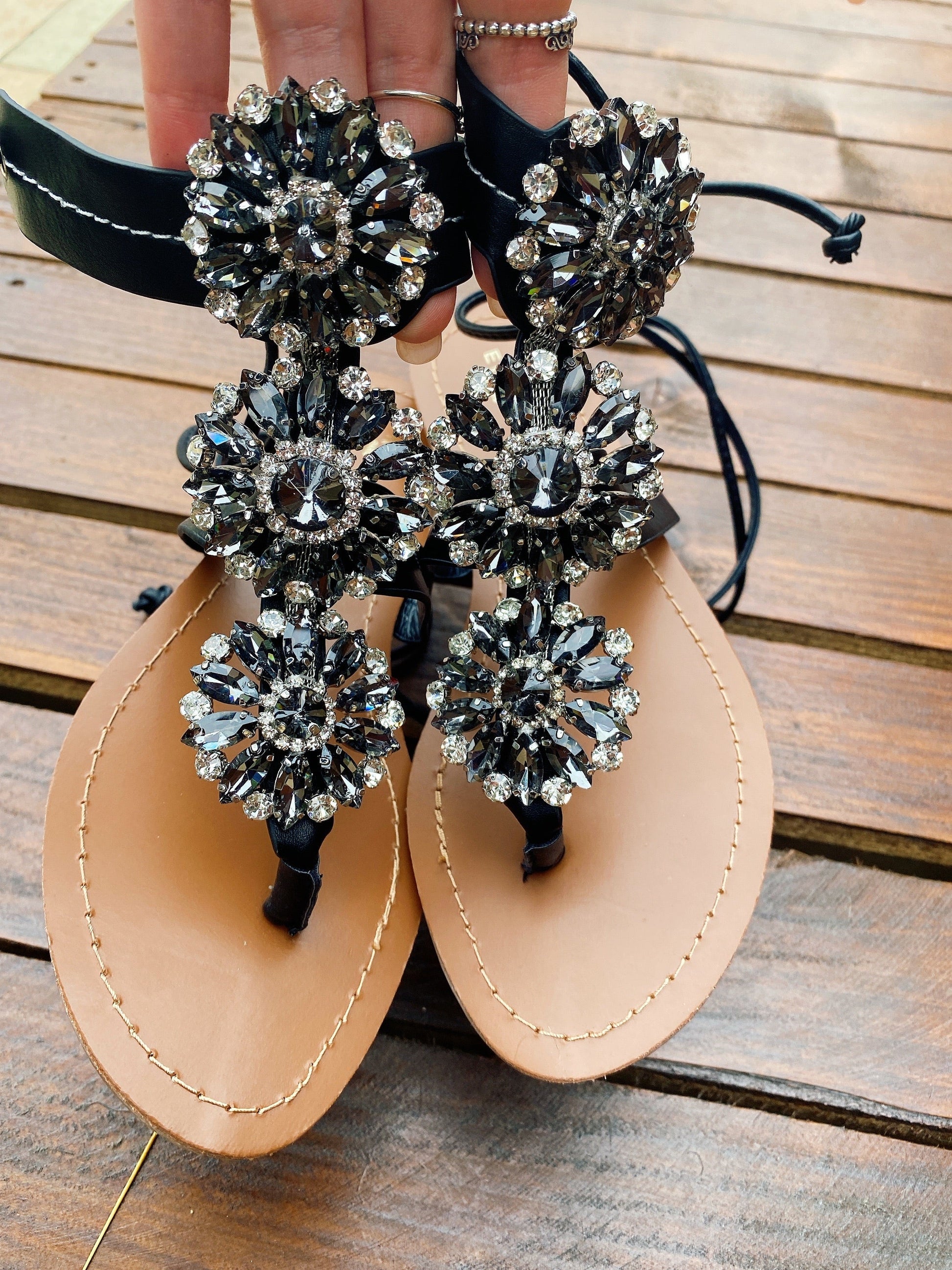 Infradito Con strass grandi nere