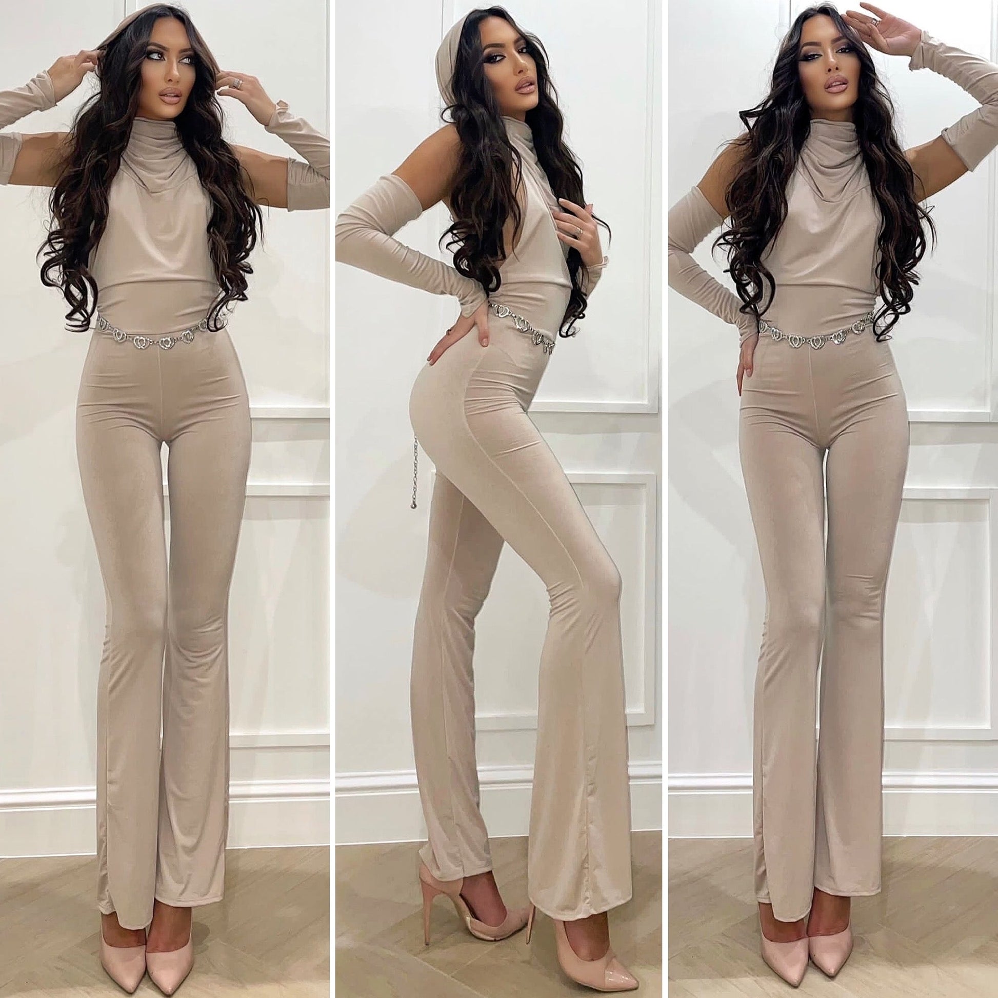Tuta beige con cappuccio