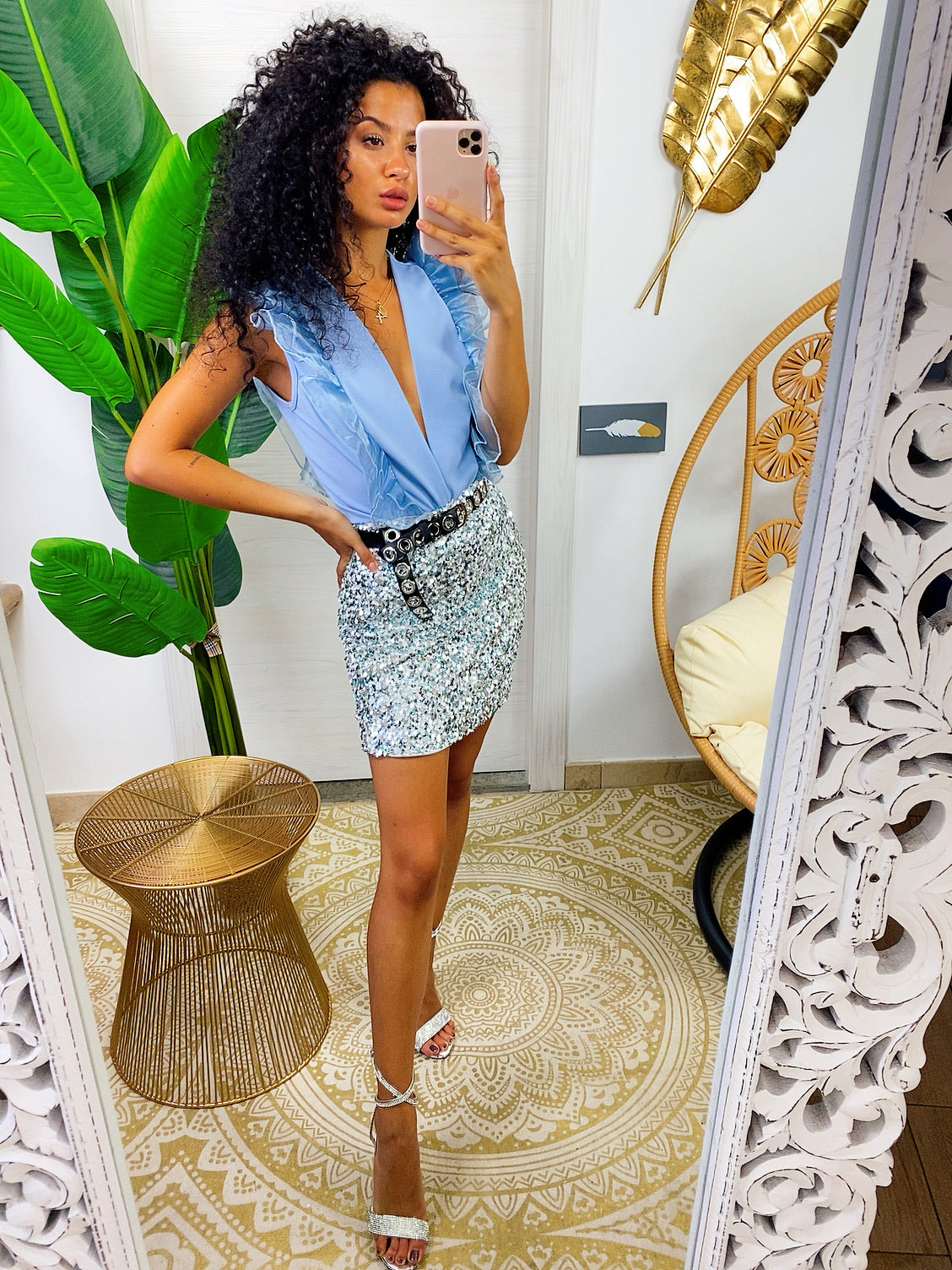 Body con scollo a V e rouches