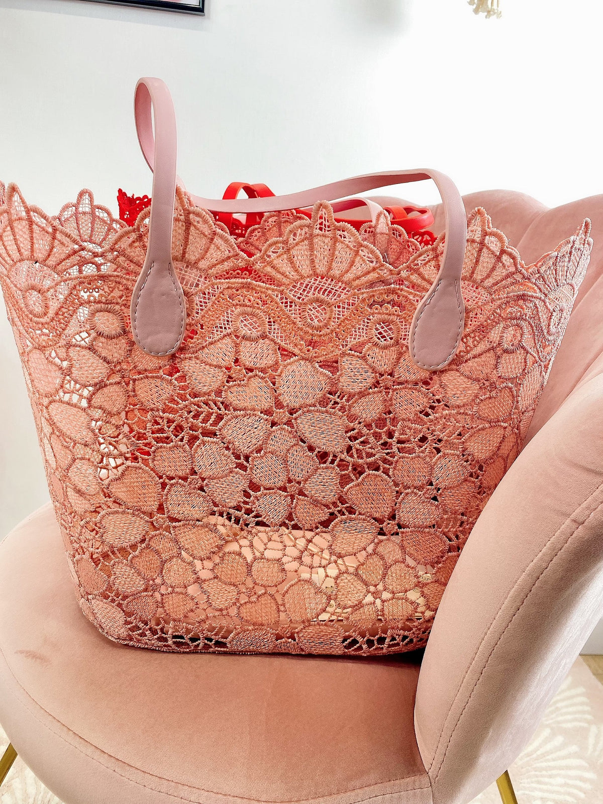 Maxi bag con ricami a fiori