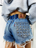 Short Levi’s Vintage con Borchie bagno medio