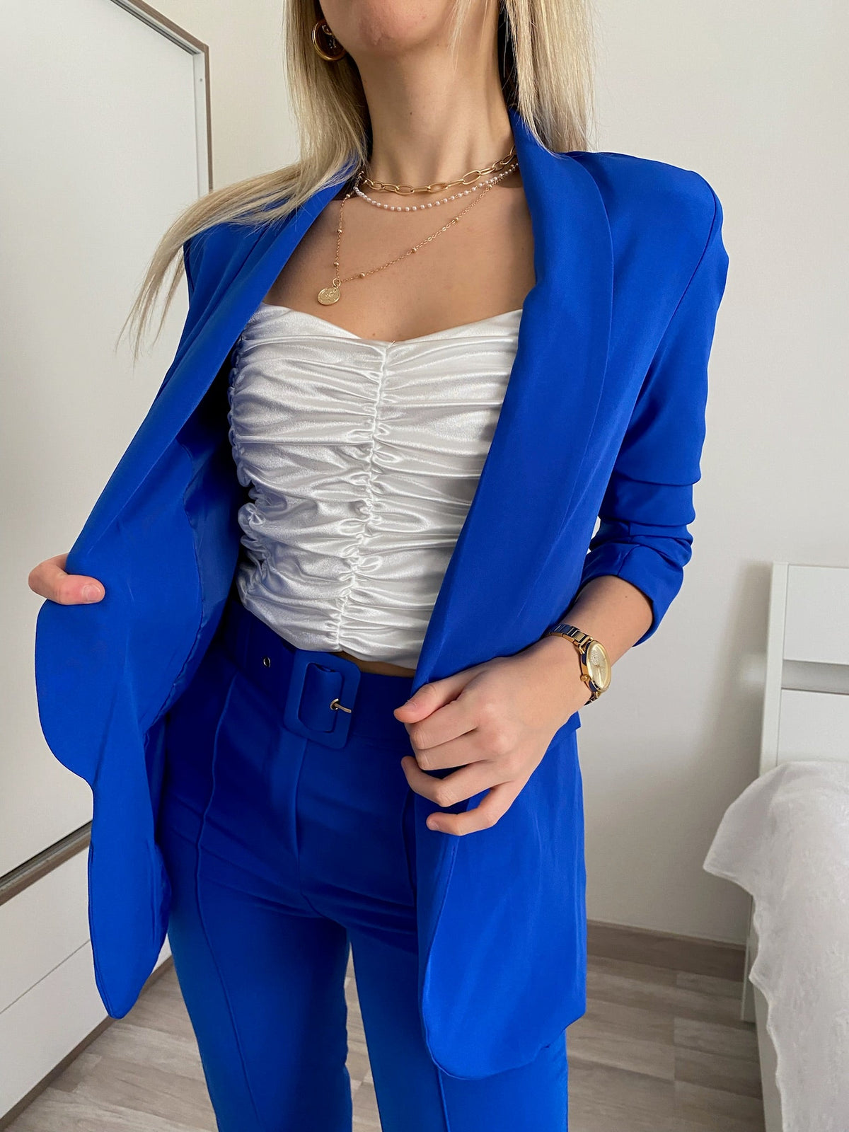 Top in raso bianco arricciato