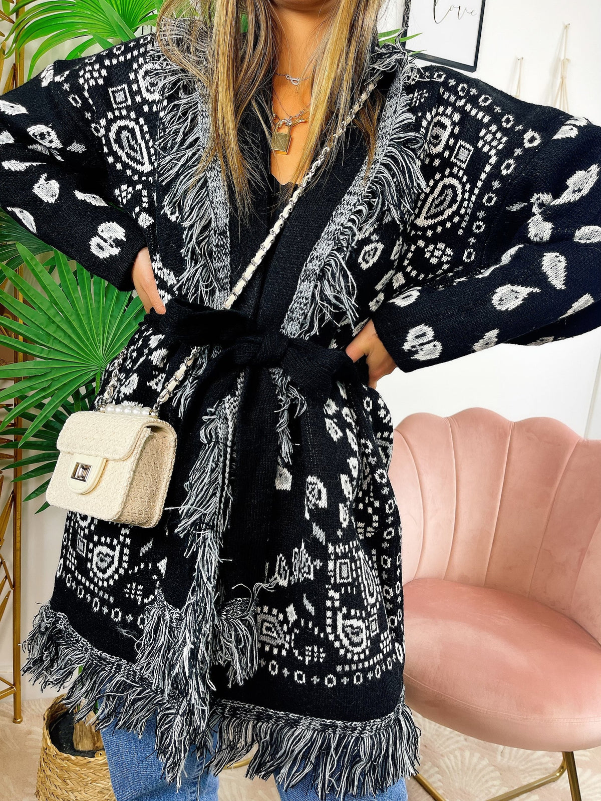Cardigan con frange base nero
