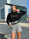 Short grigio in panno con cintura