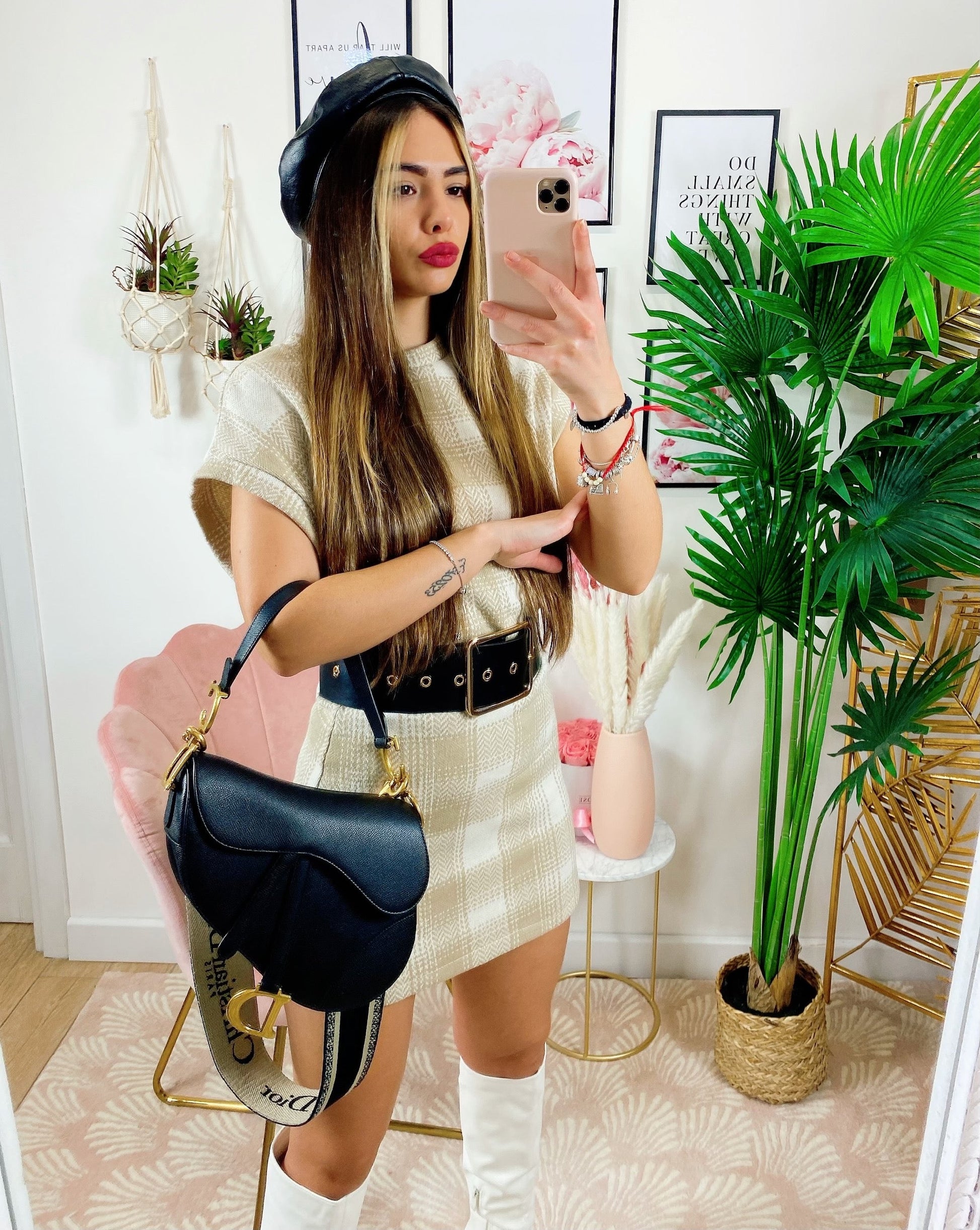 Set gonna e maglia crop beige