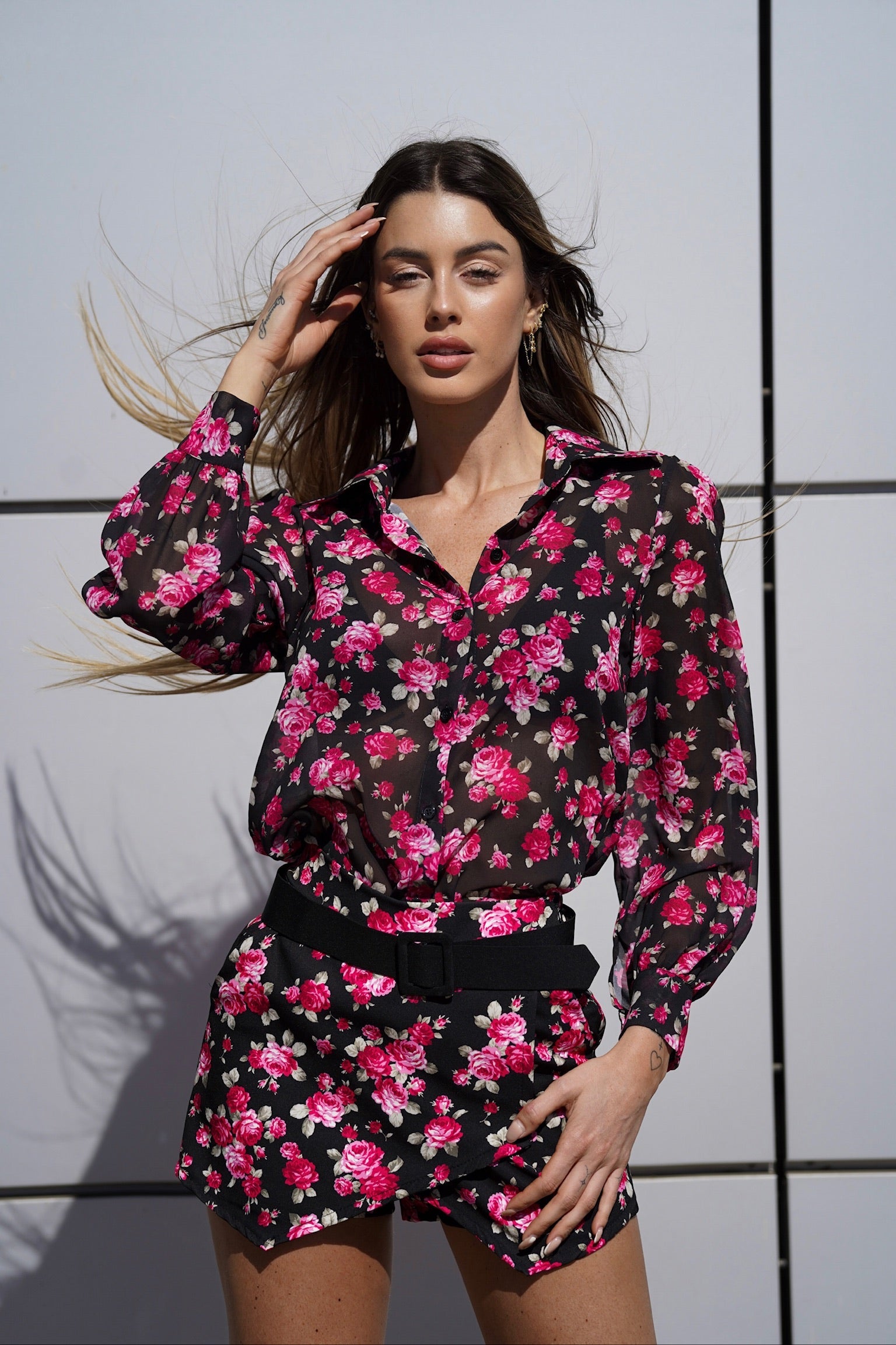 Completo camicia e short a fiori