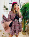 Abito a fiori con balze dettagli fucsia