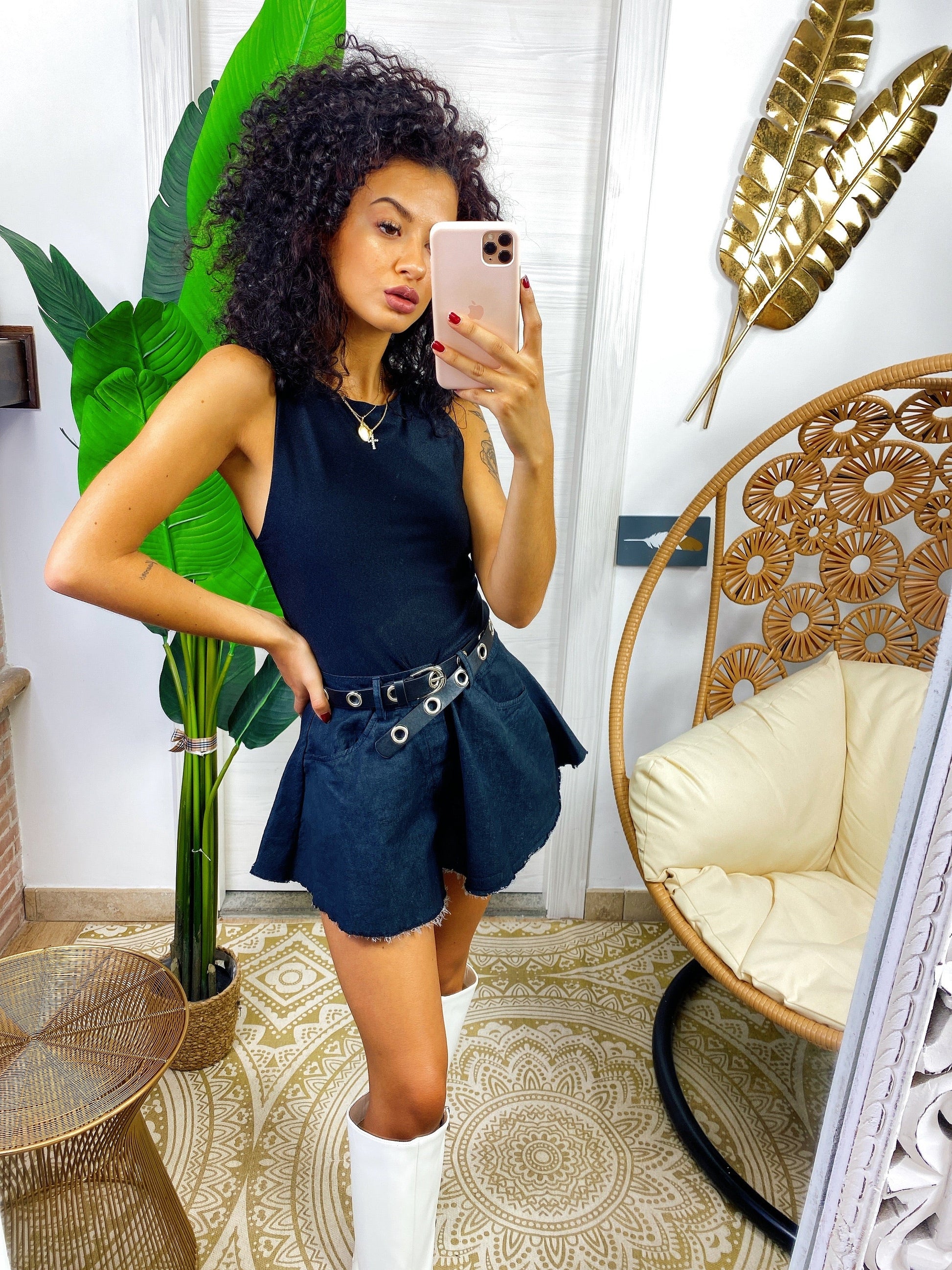 Short nero jeans ampio