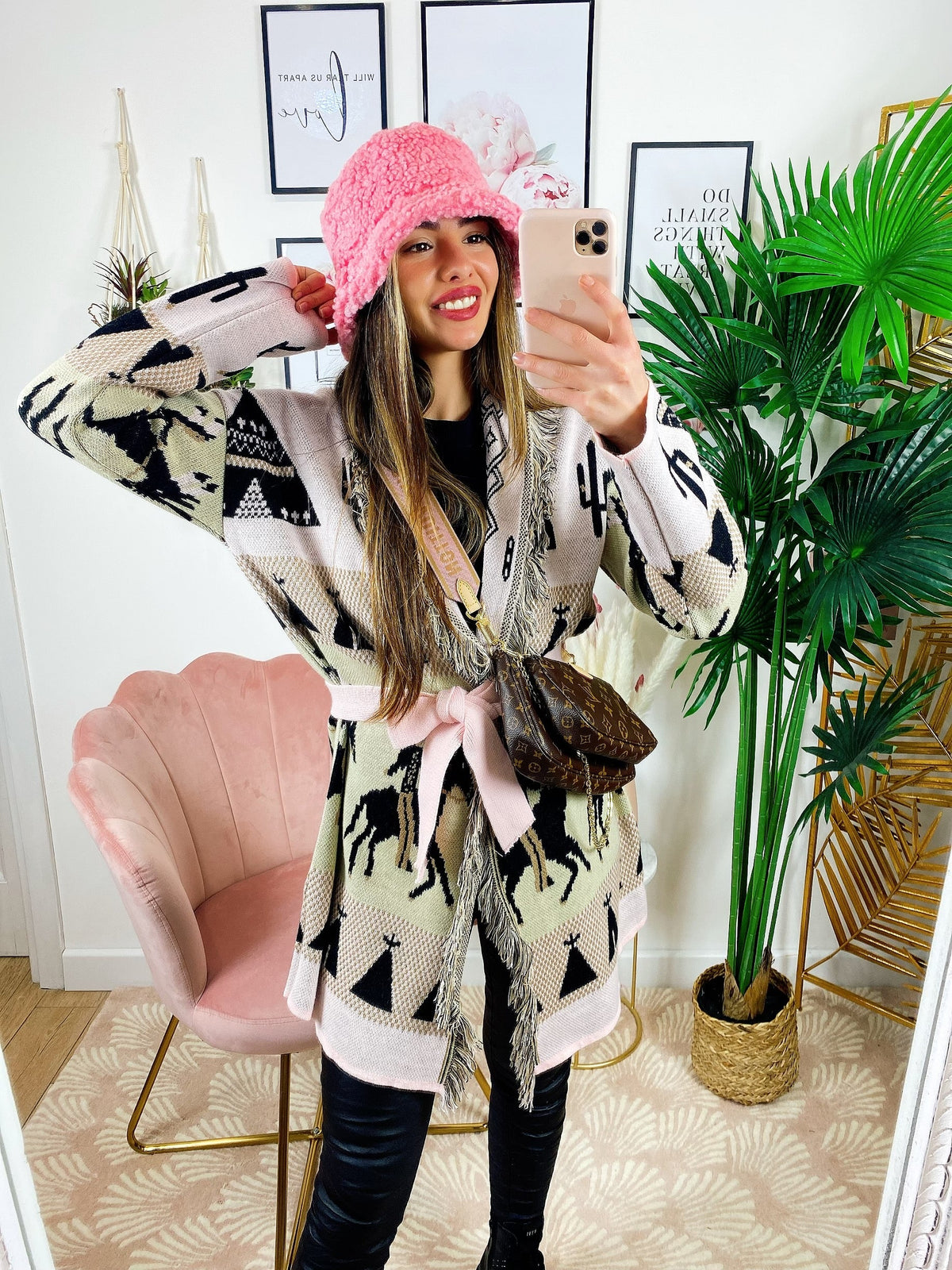 Cardigan frange e cinta con cavallo Rosa