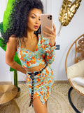 Completo top e gonna con fiori arancio base verdeacqua