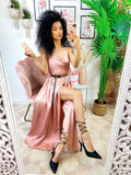 Abito midi raso con maxi spacco rosa