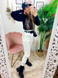Pantalone bianco con marsupio