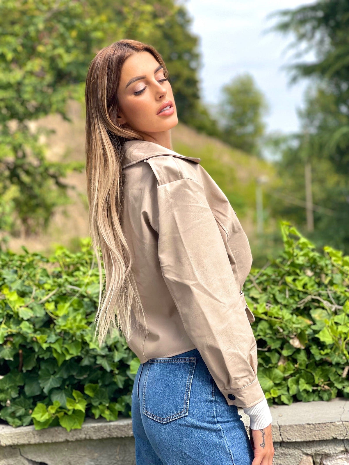 Giacca in eco pelle beige