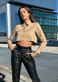 Camicia crop beige con taschino