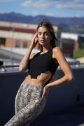 Top crop nero zigzag