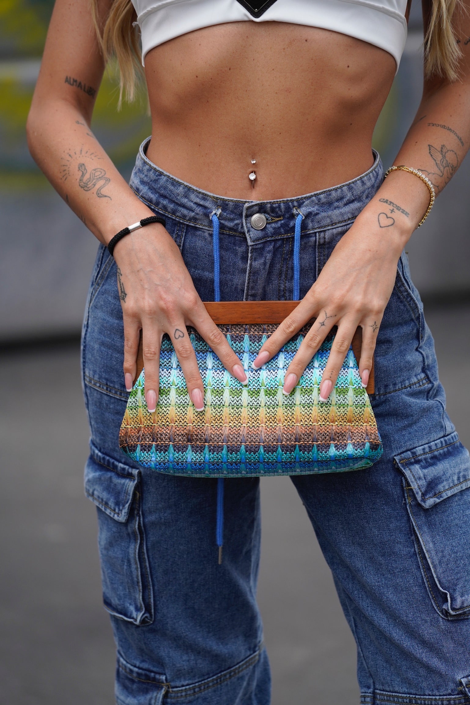 Bag in raffia con tracolla verde