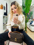 Maglioncino con rouge e dettaglio oro