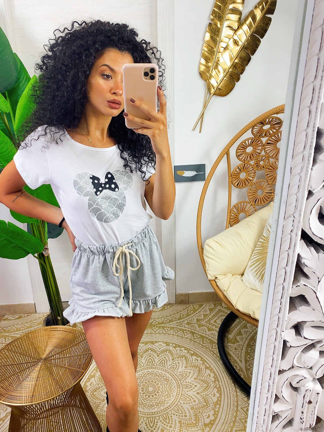 T-shirt con stampa glitter argento