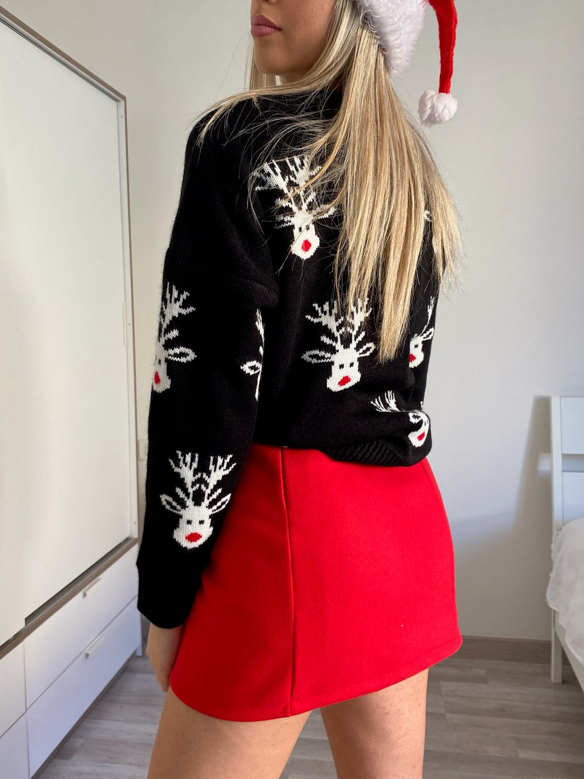 Maglione nero con renne